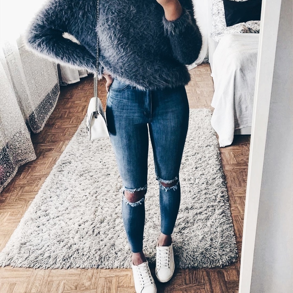 Meet your Posher, Ashley